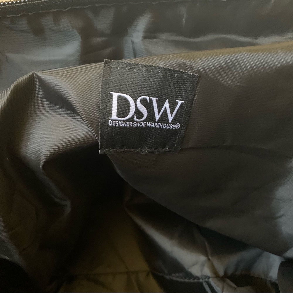 DSW Weekender - Picture 5 of 6